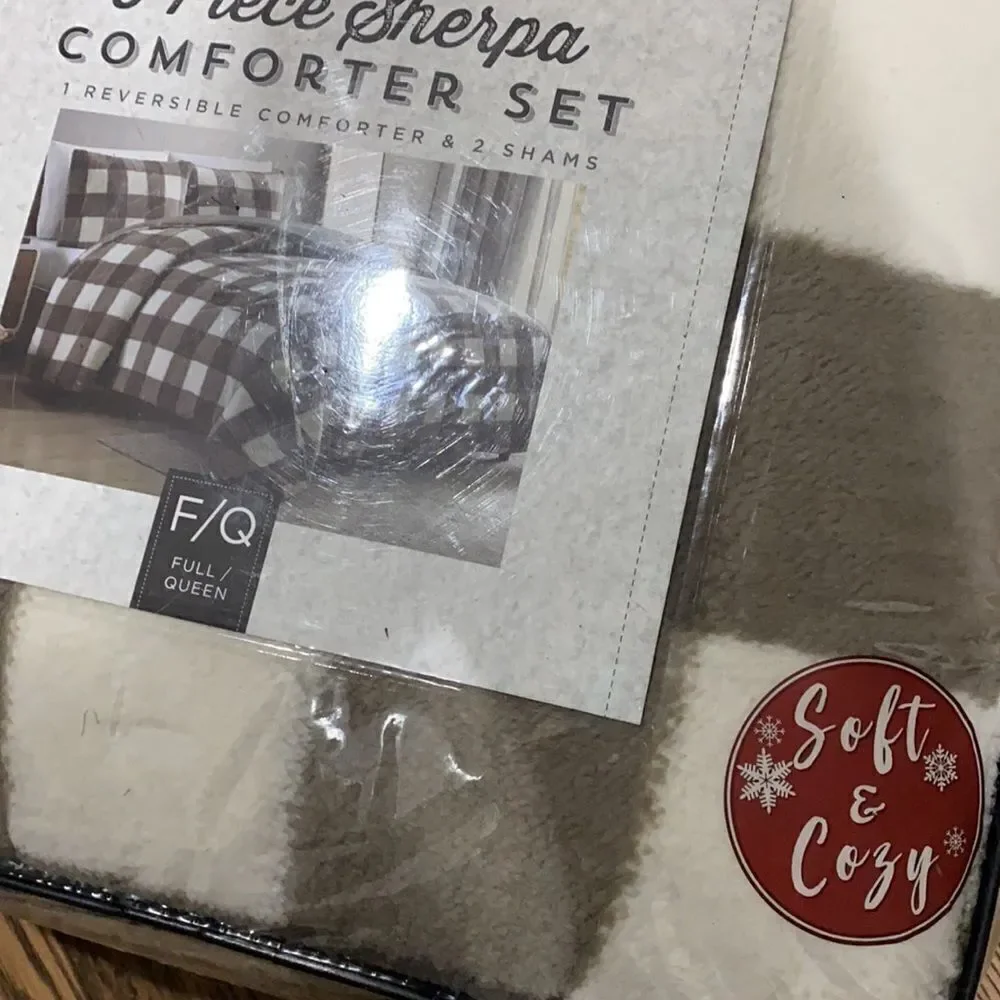 Birch Trail Bedding Co. 3 pc. Queen/Full Reversible Comforter Set‎